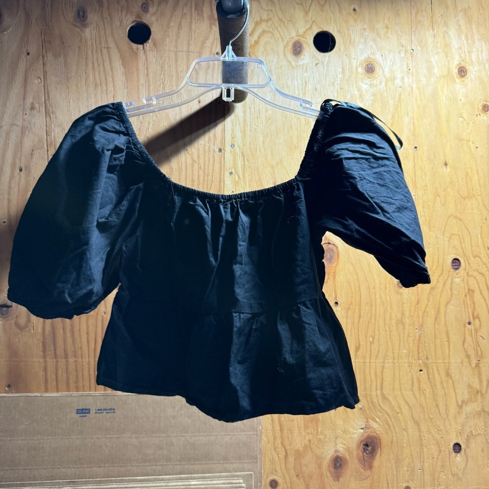 Sim & Sam Black Cropped Puff Sleeve Top 100% Cotton Size XSmall EUC